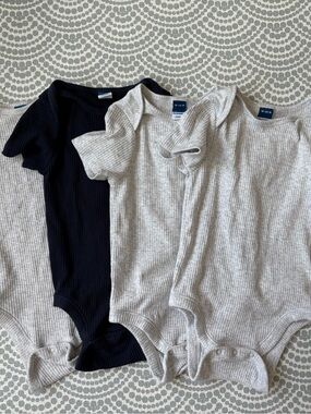 Old Navy Short Sleeve Bodysuits Bundle